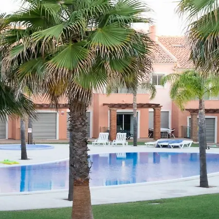 Nossa Vila Kiwi Albufeira