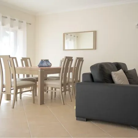 Nossa Vila Kiwi Feriehus *
